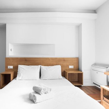 Abc1 Apartment เทสซาโลนิกิ ภายนอก รูปภาพ